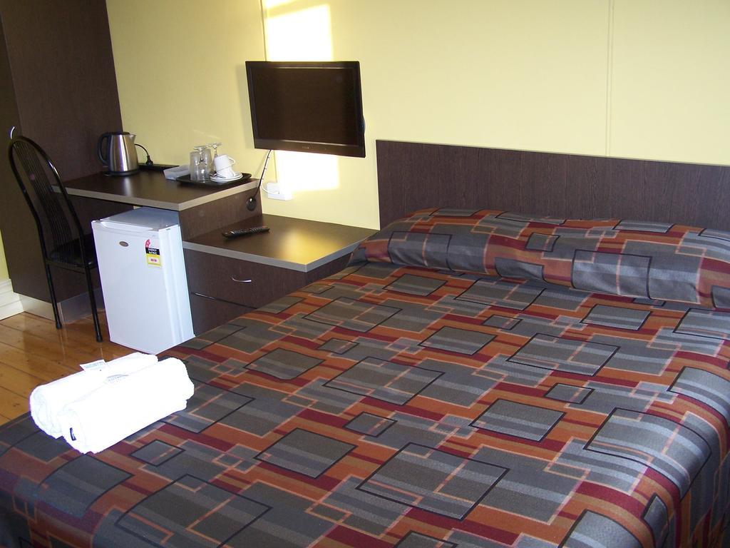 Hotel Moondyne Joe'S Fremantle Habitación foto